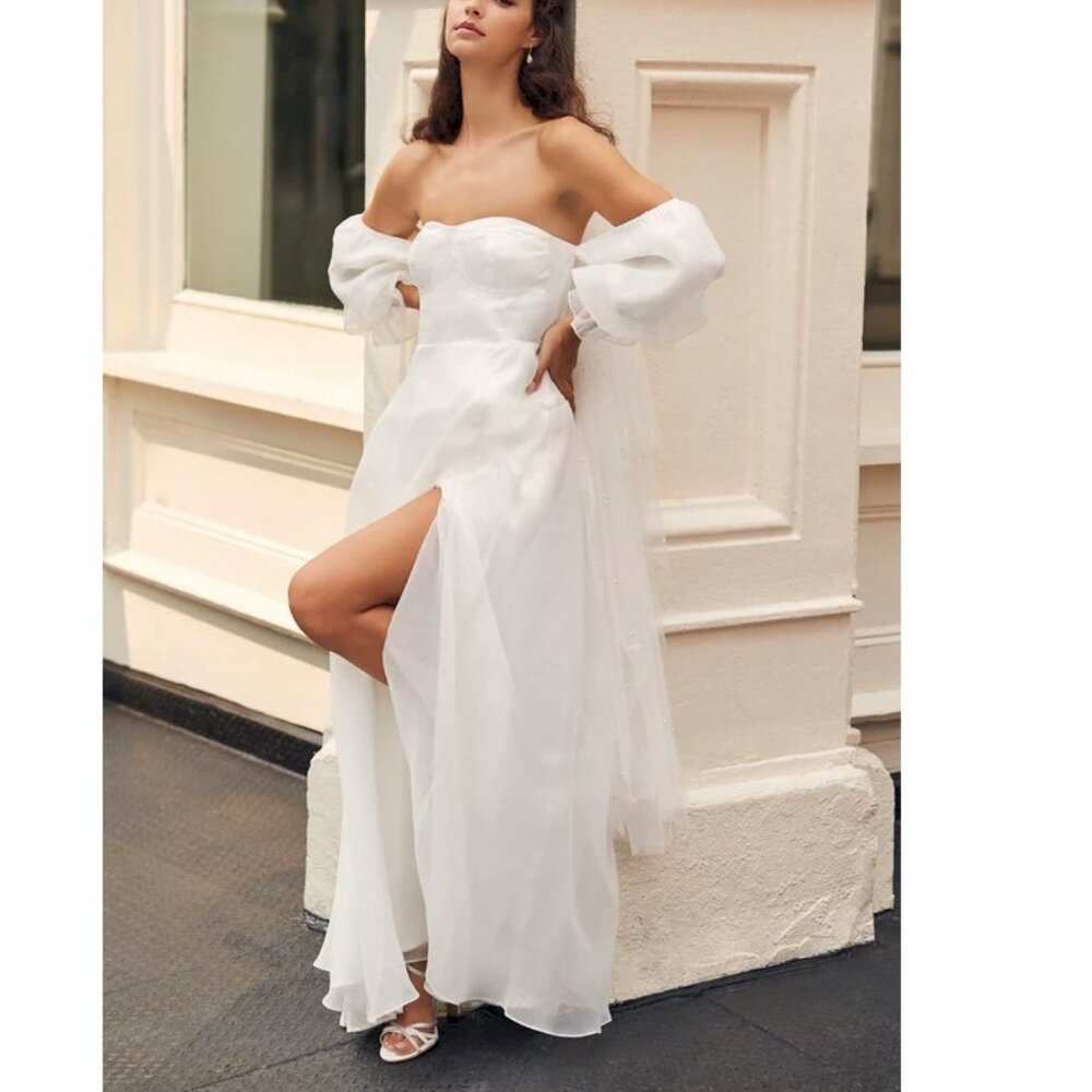 Lulu's Elegant White Off-Shoulder Wedding Dress